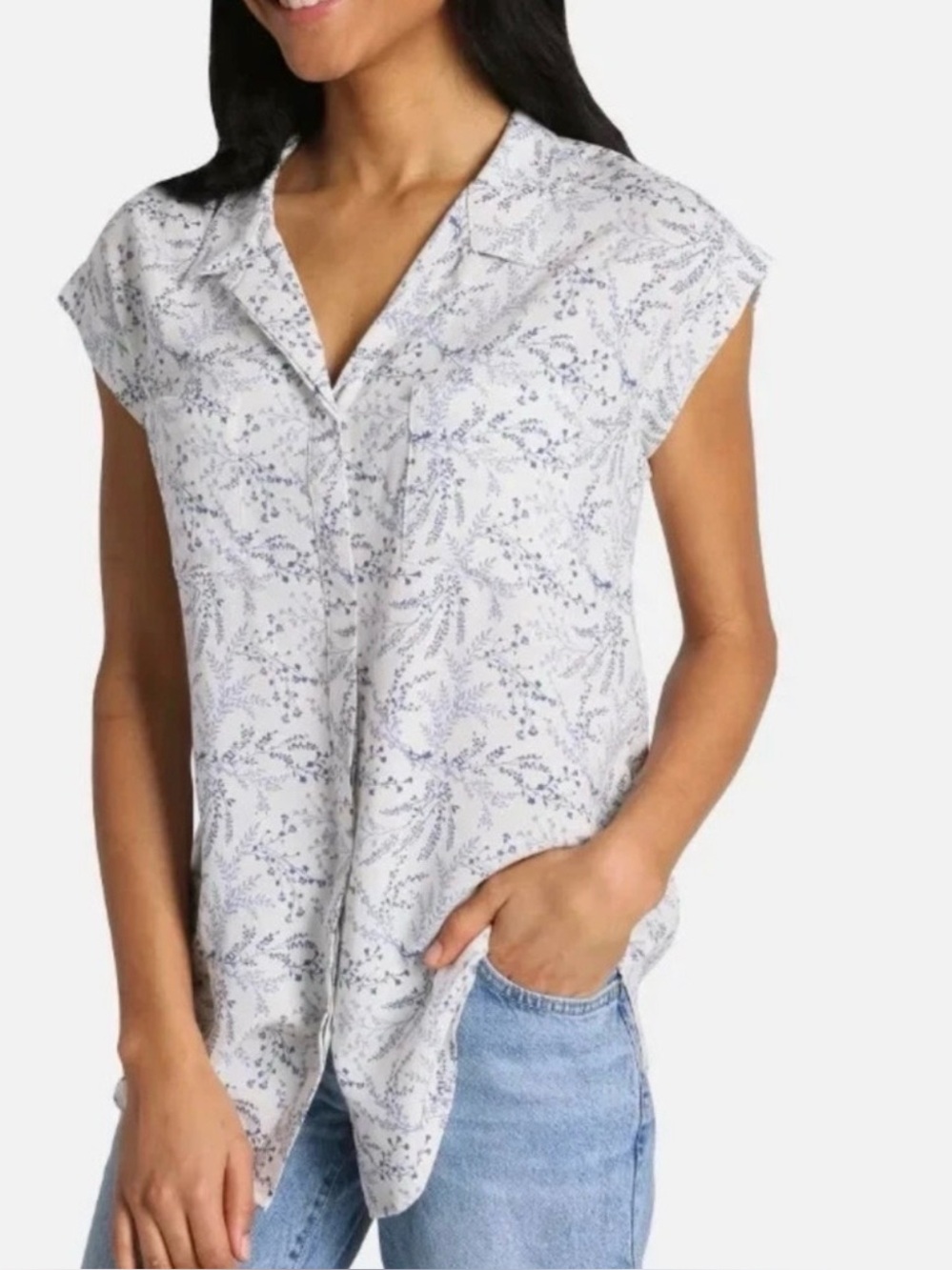 Jachs Girlfriend Short Sleeve FloralButton Down Shirt size Medium